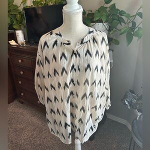 Tahari Black and Cream Zigzag Blouse